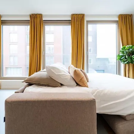 Chic 2-bedroom Haven In Apartment Antwerp