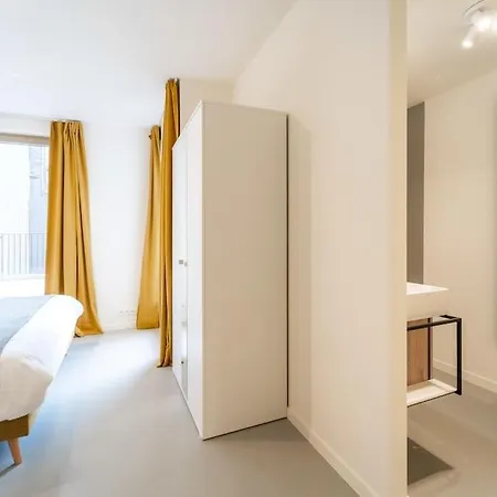 Apartment Chic 2-bedroom Haven In Antwerp