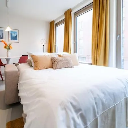Chic 2-bedroom Haven In * Antwerp